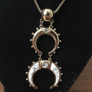 Double moon/horn necklace